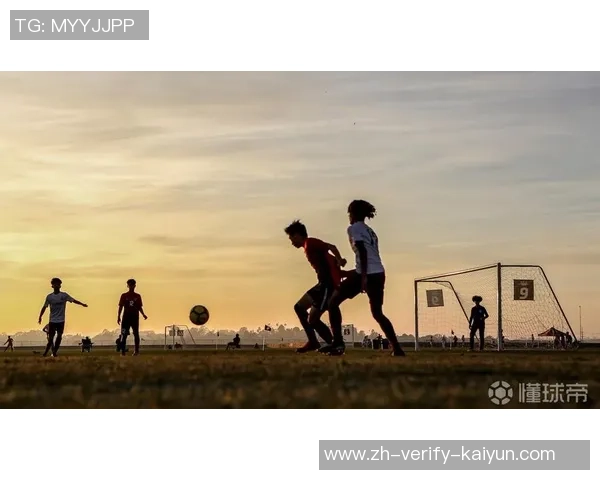 尽享耐克足球壁纸带来的激情与活力，点亮你的运动生活与梦想